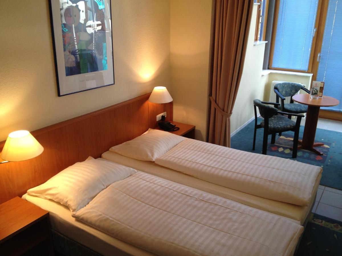 Hotel Am Schlosstor Bückeburg エクステリア 写真